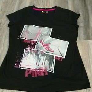 Xersion black graphic tee large